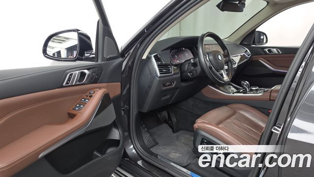 BMW X5 (G05) xDrive 40i xLine 2022 — фото 10