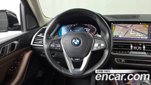 BMW X5 (G05) xDrive 40i xLine 2022 — фото 13