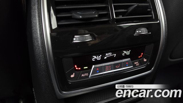 BMW X5 (G05) xDrive 40i xLine 2022 — фото 19