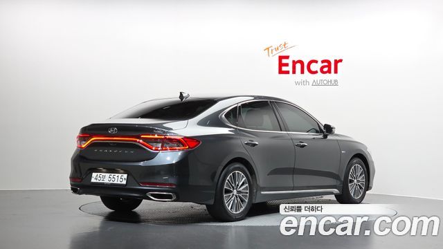 Hyundai Grandeur Hybrid (IG) Exclusive Special 2019 — фото 2