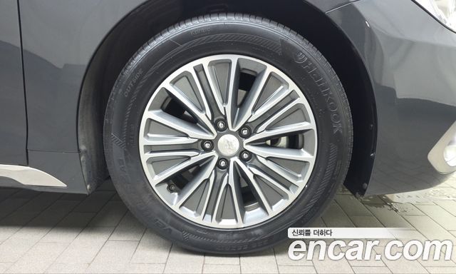 Hyundai Grandeur Hybrid (IG) Exclusive Special 2019 — фото 21