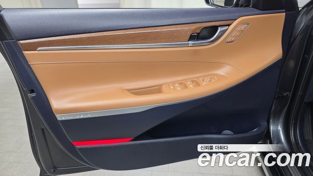 Hyundai Grandeur Hybrid (IG) Exclusive Special 2019 — фото 24