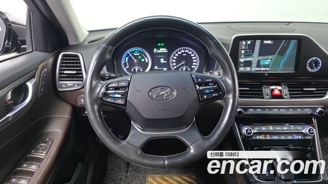 Hyundai Grandeur Hybrid (IG) Exclusive Special 2018 — фото 16