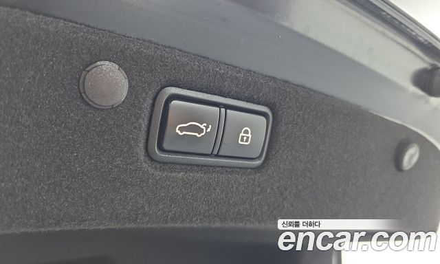 Hyundai Grandeur Hybrid (IG) Exclusive Special 2018 — фото 19