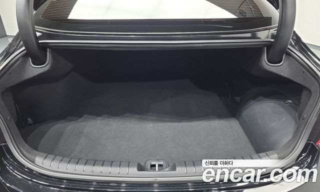 Hyundai Grandeur Hybrid (IG) Exclusive Special 2018 — фото 20