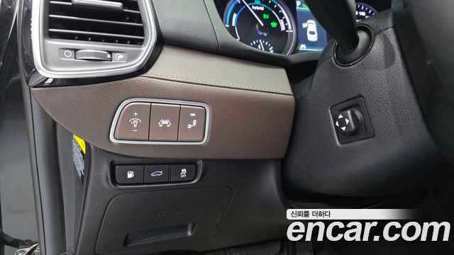 Hyundai Grandeur Hybrid (IG) Exclusive Special 2018 — фото 29