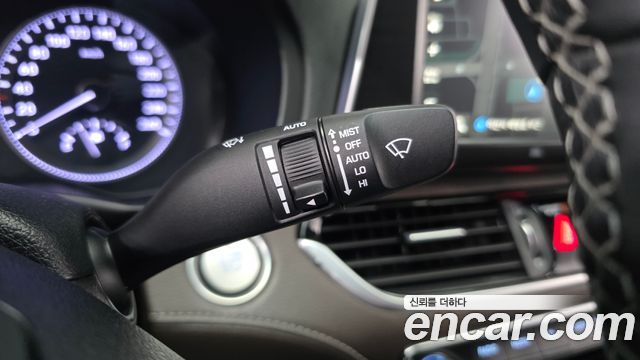 Hyundai Grandeur Hybrid (IG) Exclusive Special 2018 — фото 30