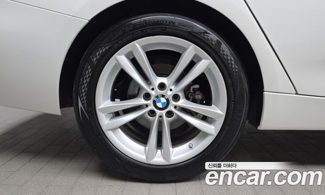 BMW 3 Series GT (F34) GT 320d xDrive Sport 2019 — фото 5