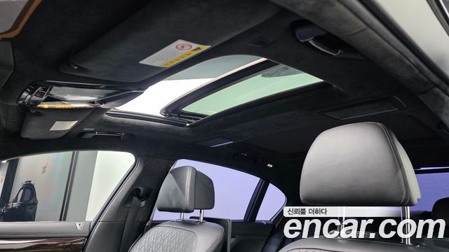 BMW 7 Series (G11) 750Li xDrive Prestige 2016 — фото 19