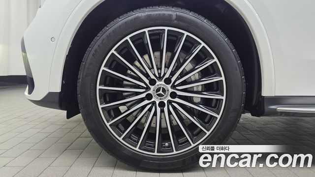 Mercedes-Benz GLC-Class (X254) GLC300 4MATIC Coupe 2024 — фото 5