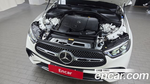 Mercedes-Benz GLC-Class (X254) GLC300 4MATIC Coupe 2024 — фото 6