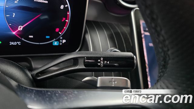 Mercedes-Benz GLC-Class (X254) GLC300 4MATIC Coupe 2024 — фото 9