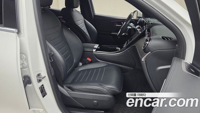 Mercedes-Benz GLC-Class (X254) GLC300 4MATIC Coupe 2024 — фото 11