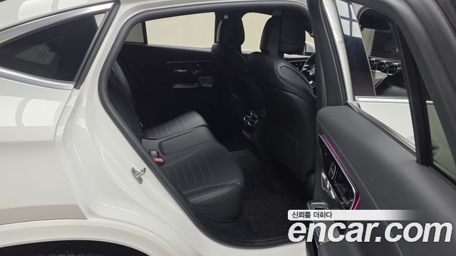 Mercedes-Benz GLC-Class (X254) GLC300 4MATIC Coupe 2024 — фото 12
