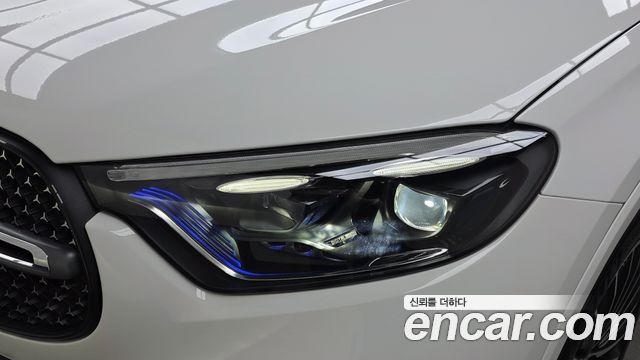 Mercedes-Benz GLC-Class (X254) GLC300 4MATIC Coupe 2024 — фото 22