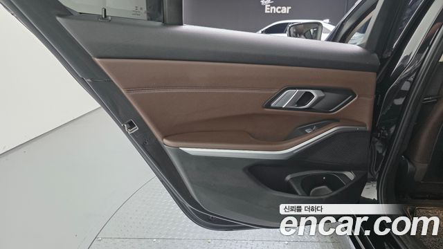 BMW 3 Series (G20) 320i Luxury 2021 — фото 25