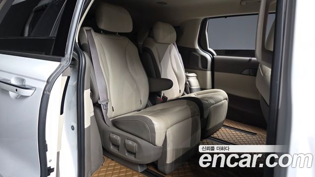 Kia Carnival (IV) Diesel 7-Seater Signature 2022 — фото 11