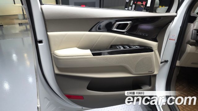 Kia Carnival (IV) Diesel 7-Seater Signature 2022 — фото 24
