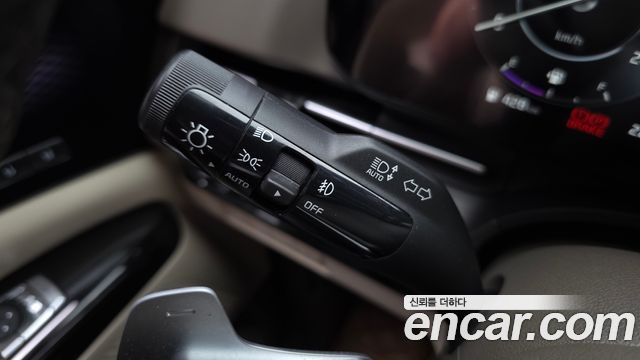 Kia Carnival (IV) Diesel 7-Seater Signature 2022 — фото 27