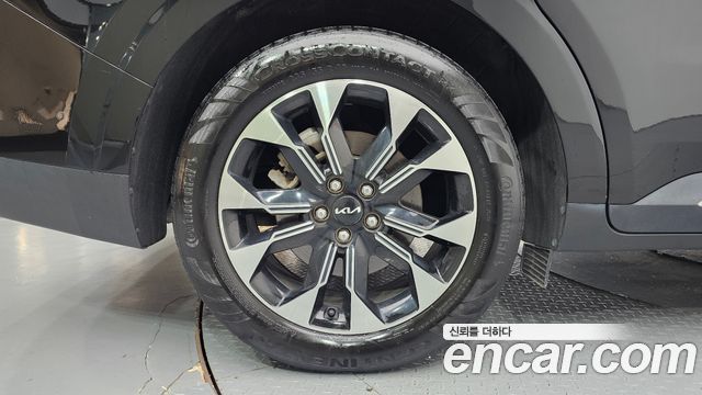 Kia Carnival (IV) Diesel 9-Seater Signature 2023 — фото 5