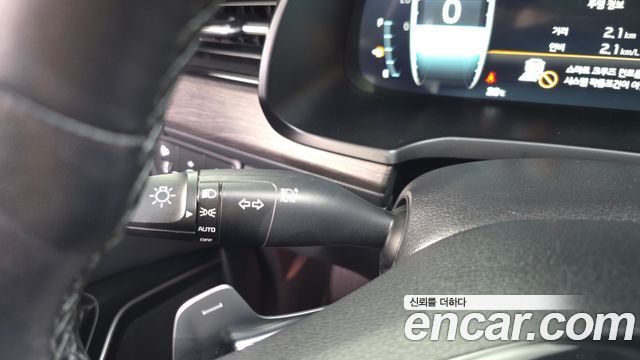 Kia K7 Premier 3.0 GDI Signature 2020 — фото 37