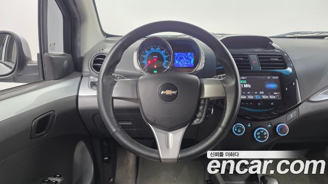 Chevrolet Spark Spark S LT 2014 — фото 13