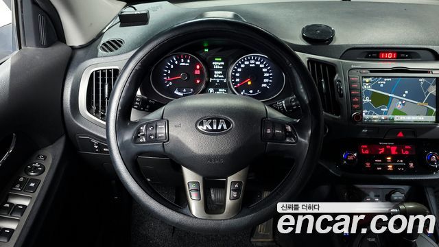 Kia Sportage R Diesel 2WD Prestige 2014 — фото 17