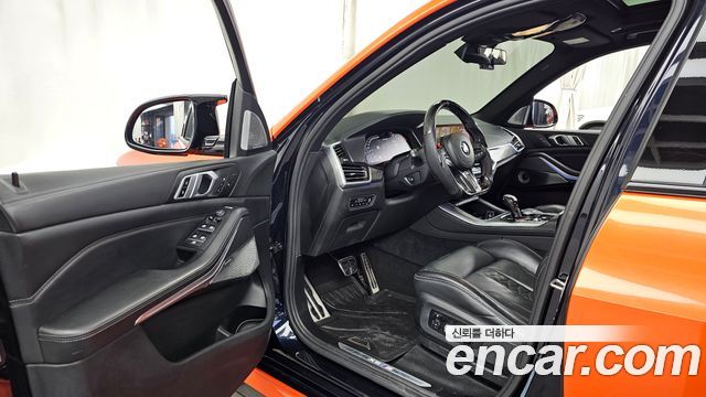 BMW X5M (G05) 4.4 2020 — фото 10