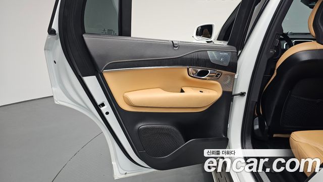 Volvo XC90 (II) T8 Ultimate Bright Hybrid 2022 — фото 25