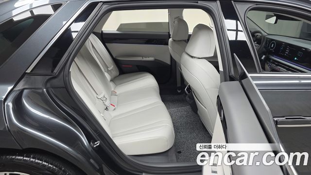 Hyundai Grandeur (GN7) 3.5 Gasoline 2WD Premium 2023 — фото 12