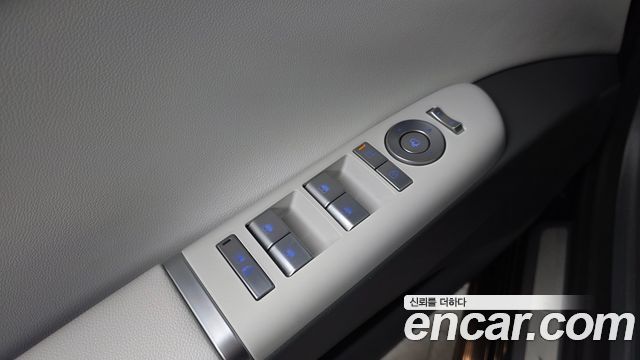 Hyundai Grandeur (GN7) 3.5 Gasoline 2WD Premium 2023 — фото 19
