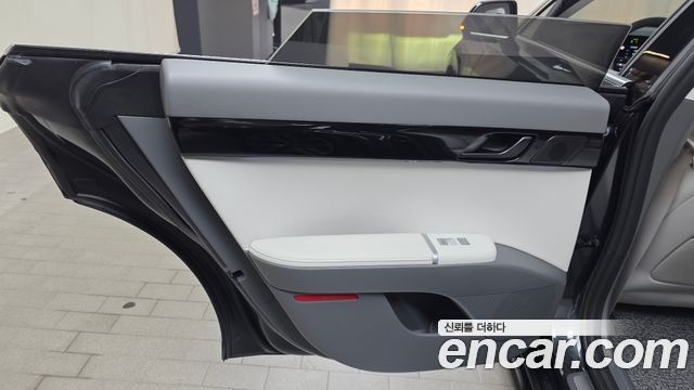 Hyundai Grandeur (GN7) 3.5 Gasoline 2WD Premium 2023 — фото 25