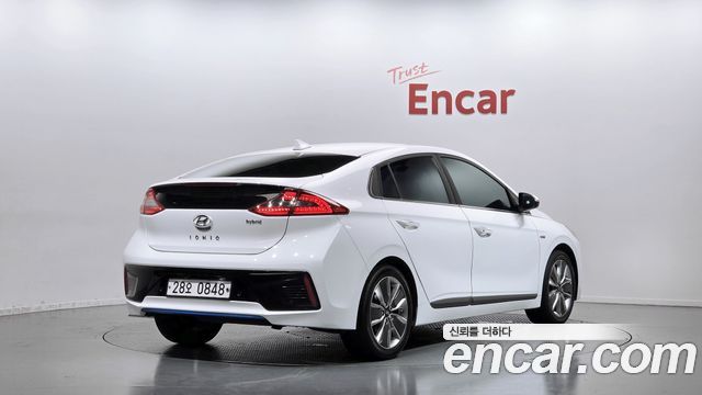 Hyundai Ioniq Hybrid Q 2016 — фото 2