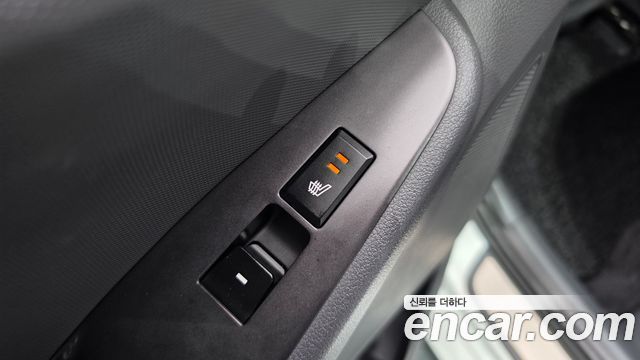 Hyundai Ioniq Hybrid Q 2016 — фото 19