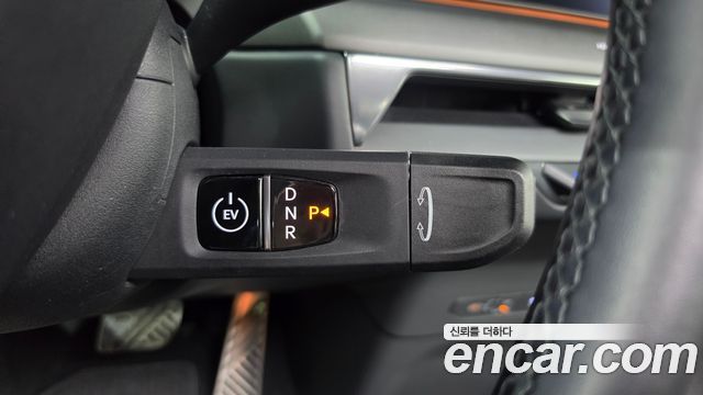 Kia EV9 Long Range 4WD Earth 2024 — фото 9