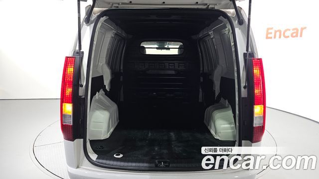 Hyundai Staria Cargo 3-Seater Smart 2022 — фото 20