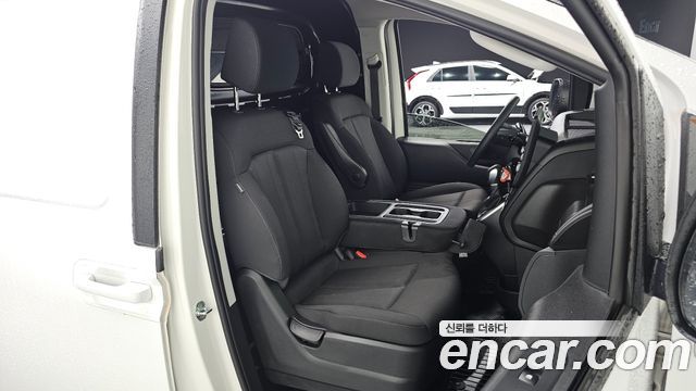 Hyundai Staria Cargo 3-Seater Smart 2022 — фото 26