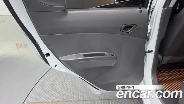 Chevrolet Spark City POP Edition 2015 — фото 25