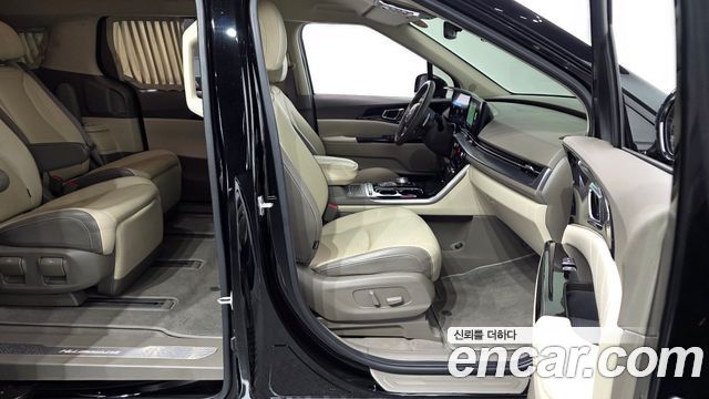 Kia Carnival (IV) Diesel 7-Seater Hi-Limousine Signature 2023 — фото 32