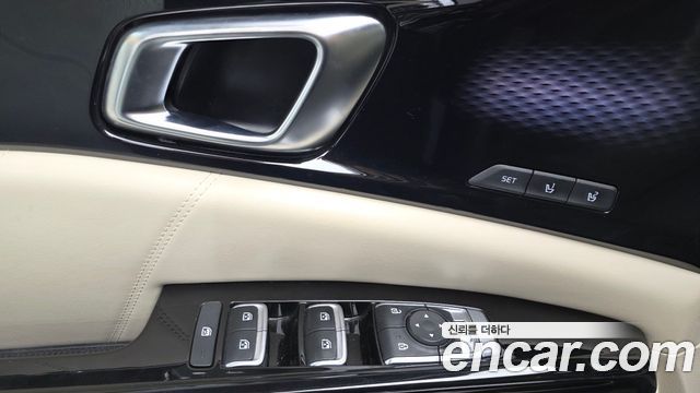 Kia Carnival (IV) Diesel 7-Seater Hi-Limousine Signature 2023 — фото 41