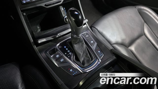 Hyundai Grandeur Hybrid (HG) Premium Collection 2017 — фото 9