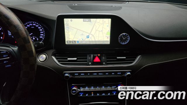 Hyundai Grandeur (IG) 2.4 Premium 2018 — фото 14