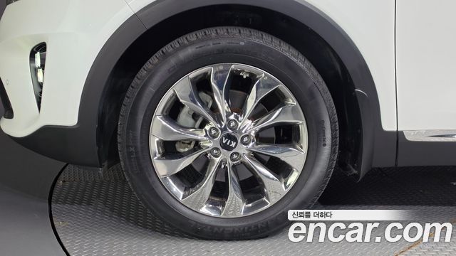 Kia Sorento Diesel 2.2 2WD Noblesse Special 2018 — фото 5