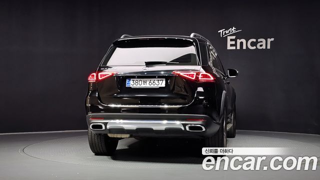 Mercedes-Benz GLE-Class (W167) GLE300d 4MATIC 2022 — фото 4