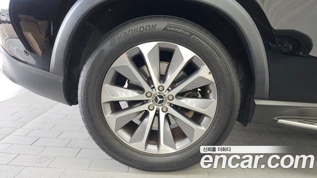 Mercedes-Benz GLE-Class (W167) GLE300d 4MATIC 2022 — фото 5