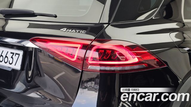Mercedes-Benz GLE-Class (W167) GLE300d 4MATIC 2022 — фото 23