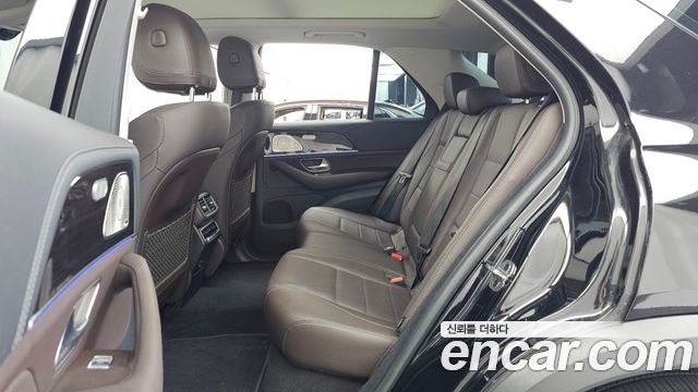Mercedes-Benz GLE-Class (W167) GLE300d 4MATIC 2022 — фото 26