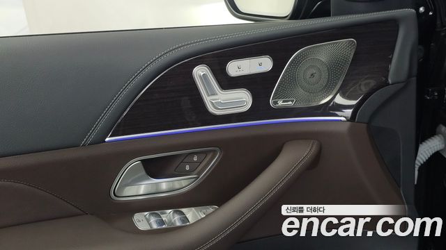 Mercedes-Benz GLE-Class (W167) GLE300d 4MATIC 2022 — фото 34