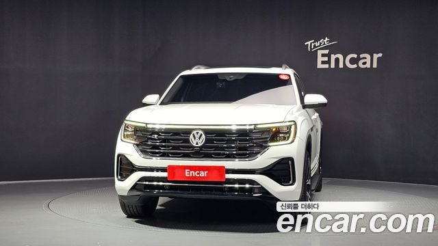 Volkswagen Atlas 2.0 TSI R-LINE 7-Seater 2025 — фото 3