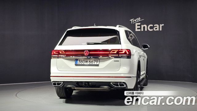 Volkswagen Atlas 2.0 TSI R-LINE 7-Seater 2025 — фото 4